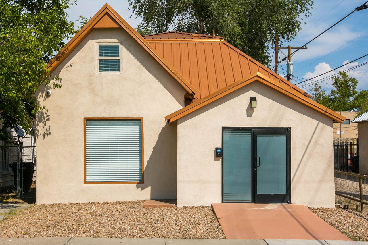 508 3RD Street - Photo 1