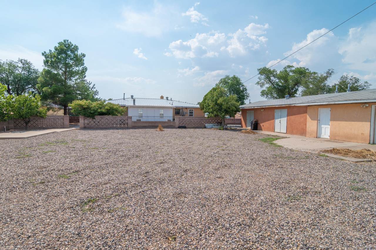 5828 Pauline Street - Photo 1