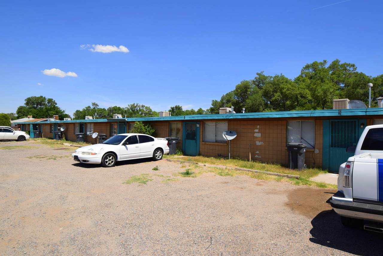 2501 Barcelona Road - Photo 1