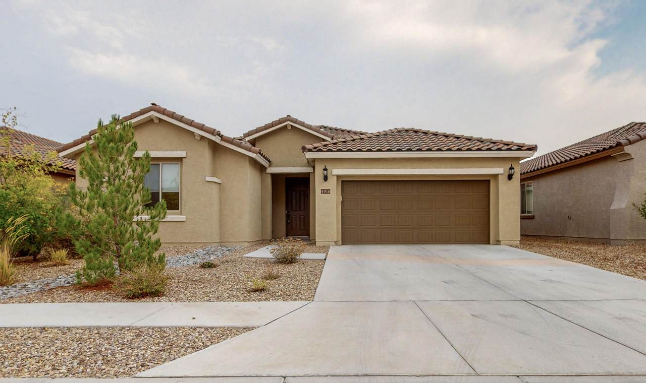 4916 Calle Espana - Photo 1