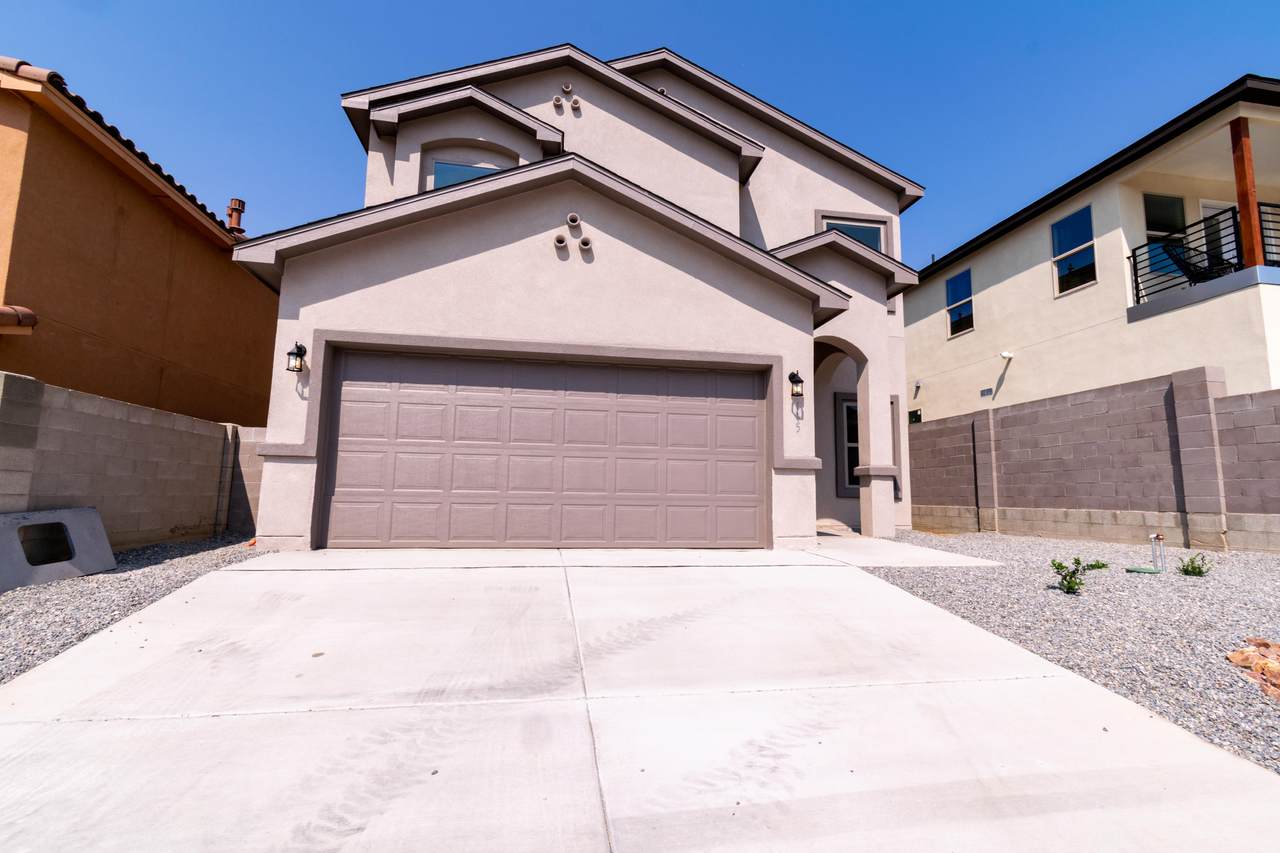 115 Lanier Drive - Photo 1
