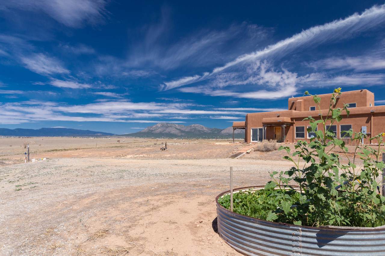 27 Cross Ranch Road - Photo 1