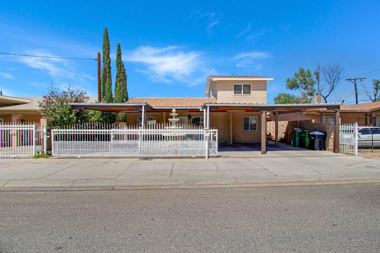 3005 Cypress Drive - Photo 1