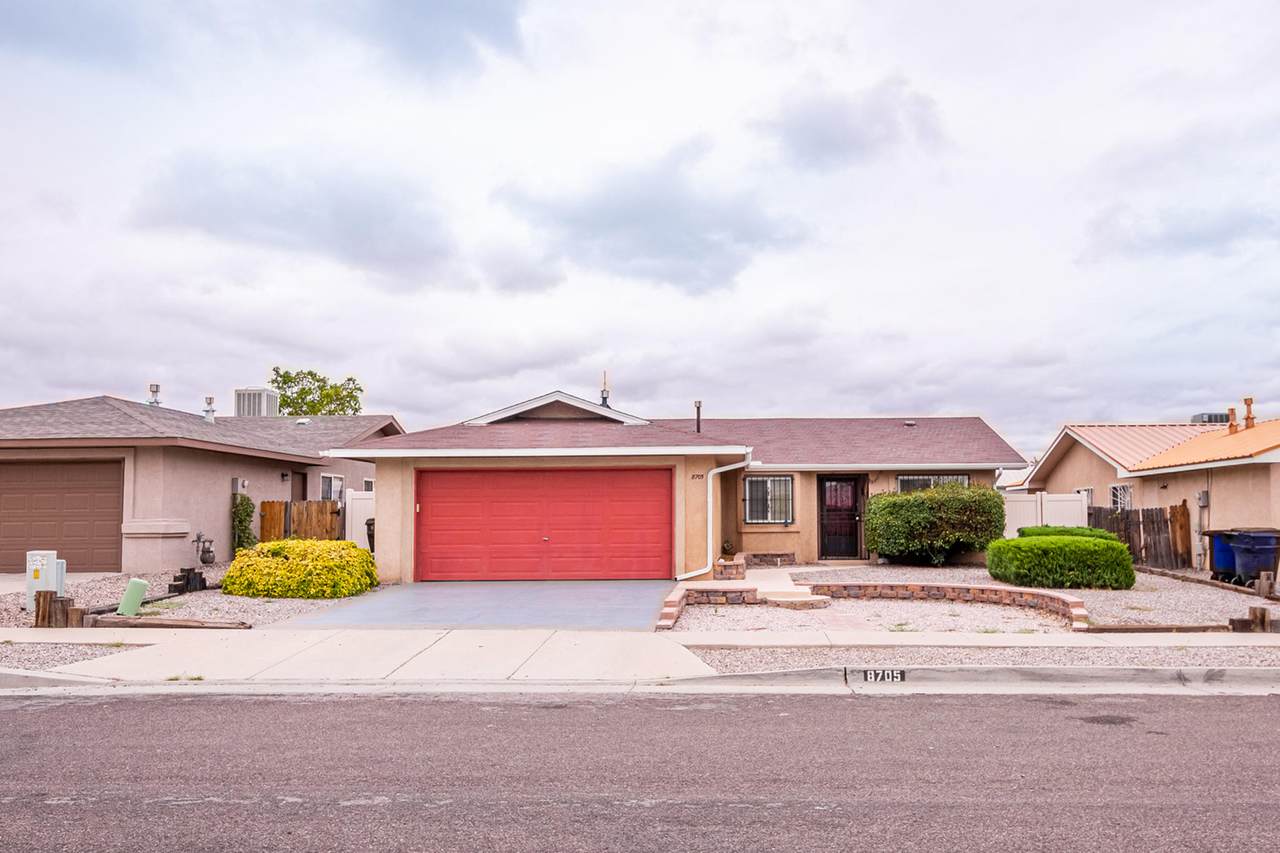 8705 Sunbow Avenue - Photo 1