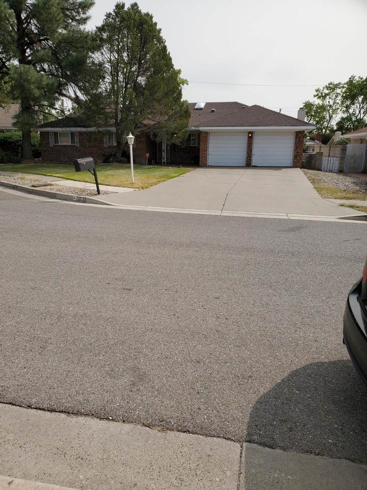 10016 Hendrix Court - Photo 1