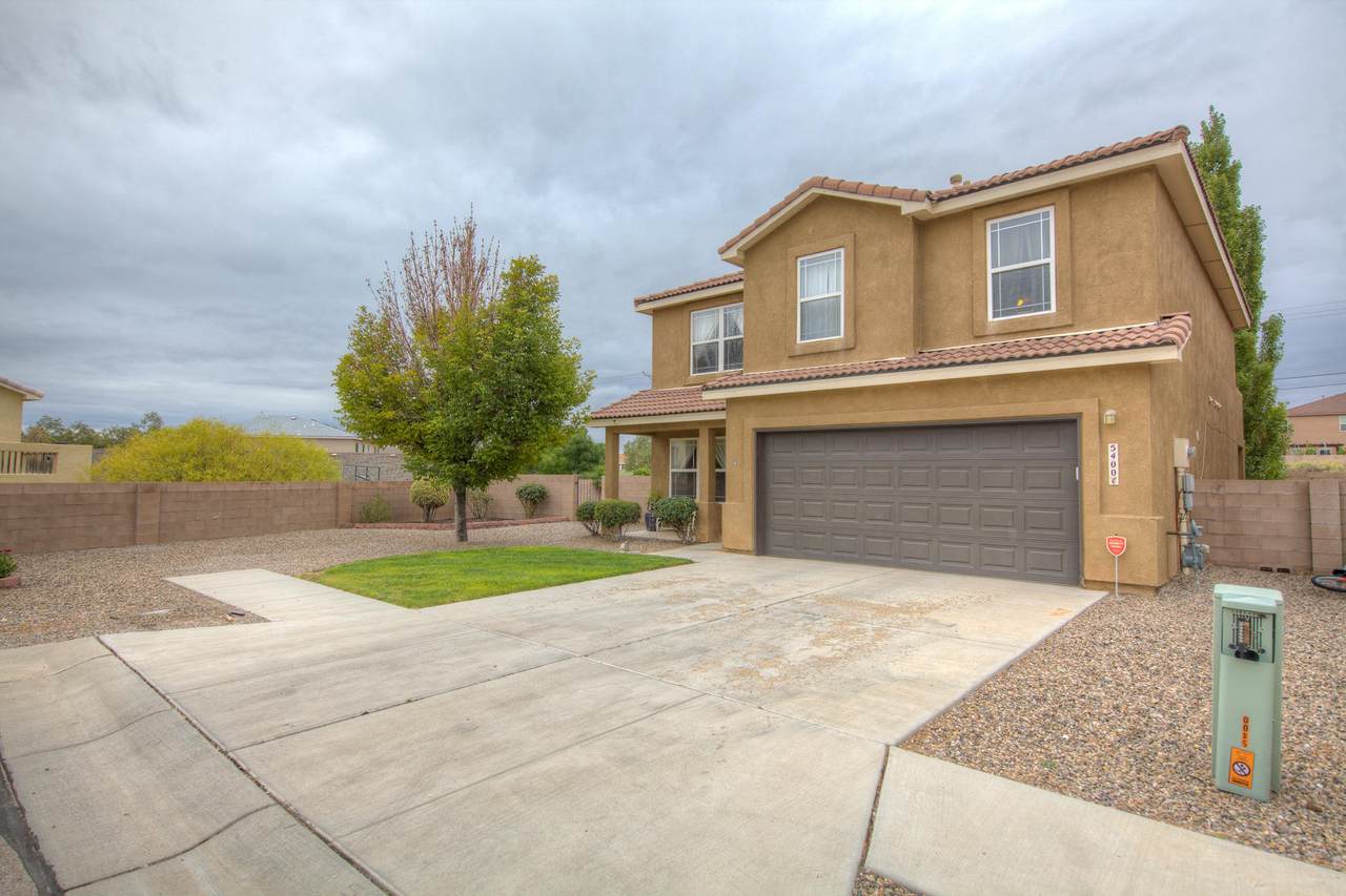 5400 Monterey Cove Avenue - Photo 1