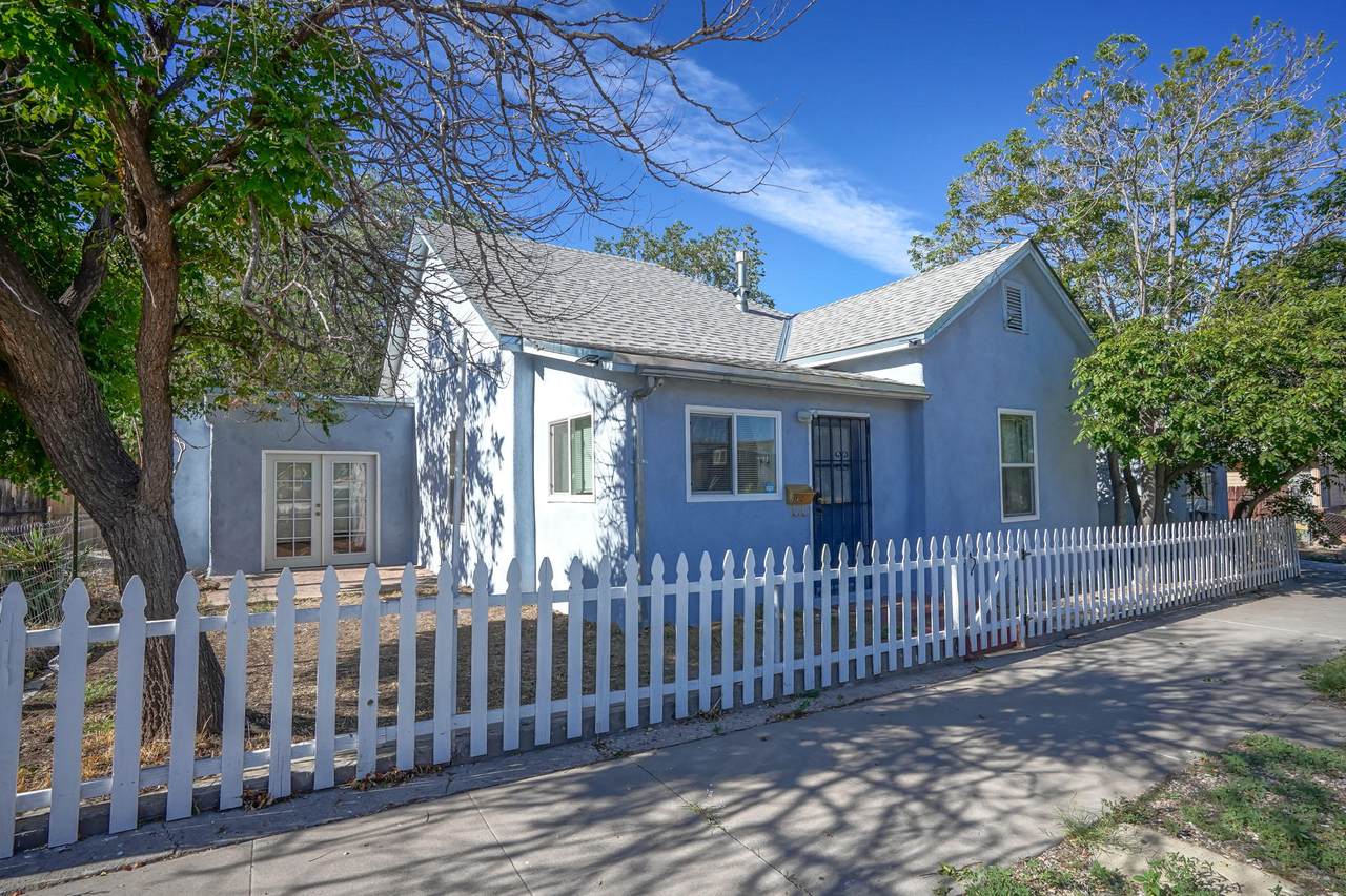 514 Santa Fe Avenue - Photo 1