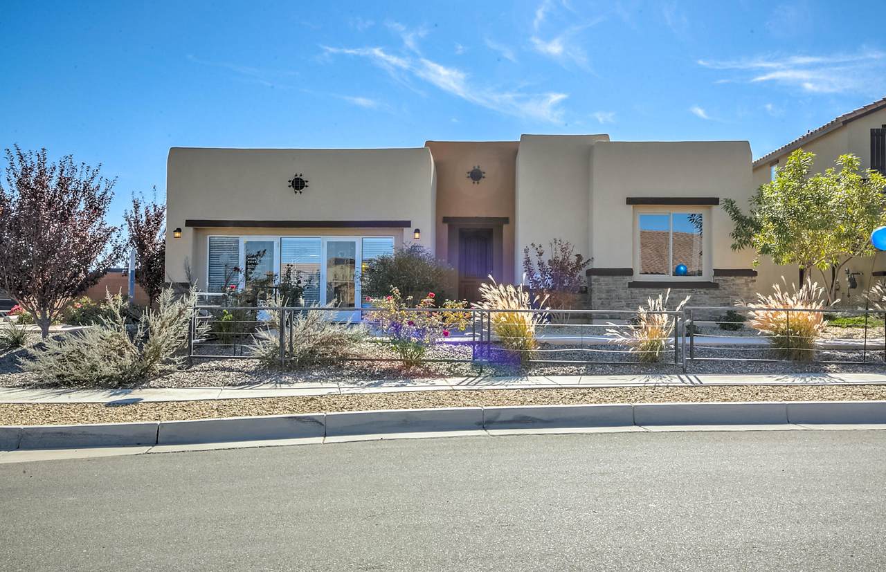 8708 Vista Cumbre Road - Photo 1