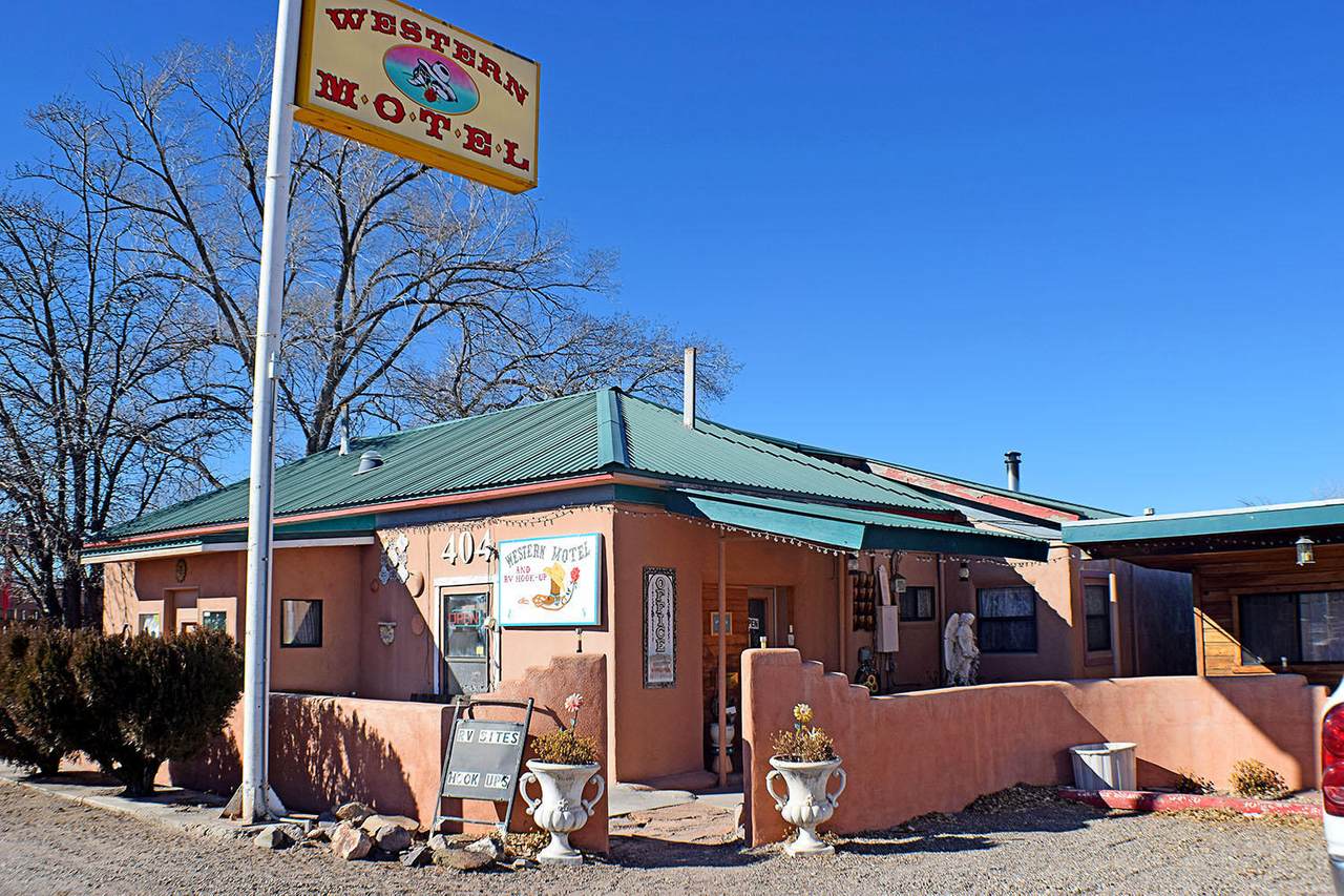 404 1st Street - Photo 1