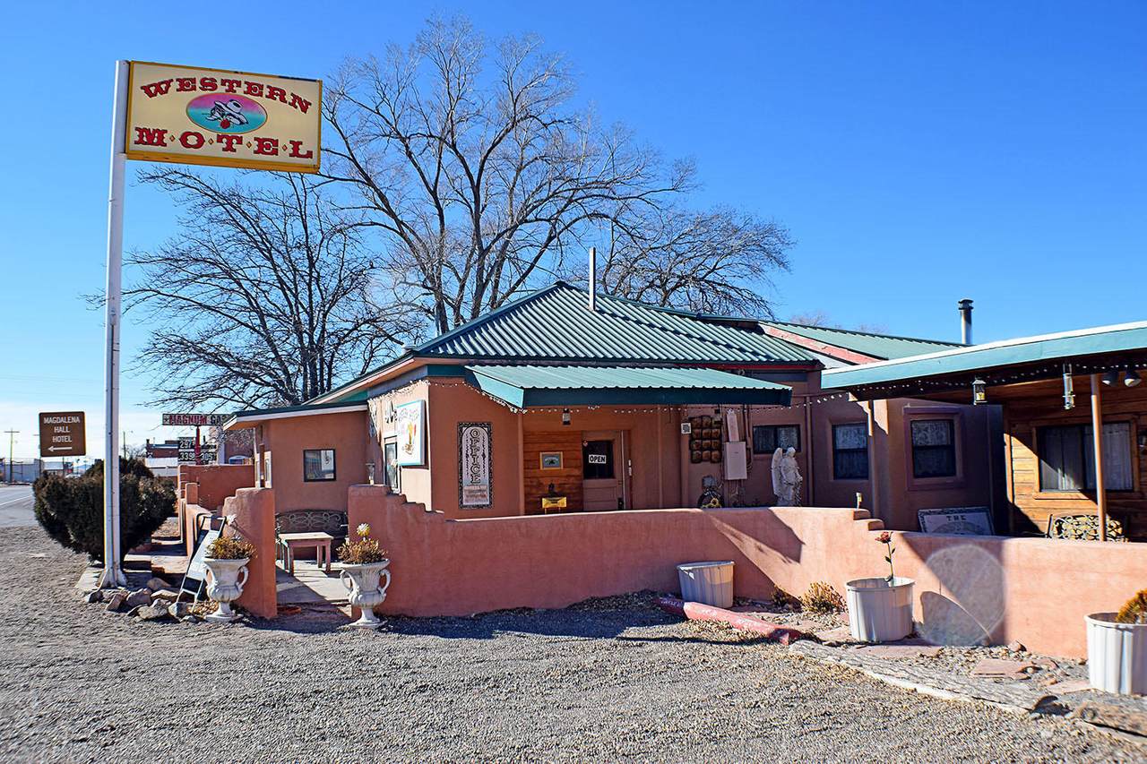 404 1st Street - Photo 1