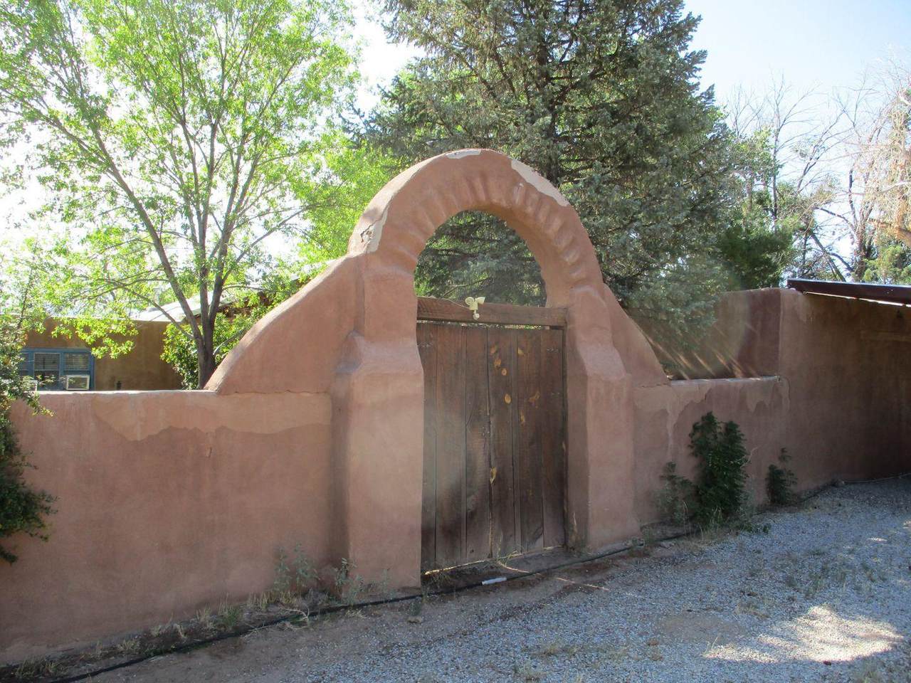 150 Reed Lane - Photo 1