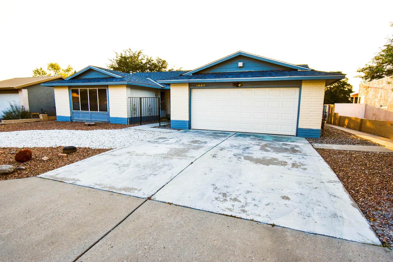 1221 Kirby Street - Photo 1