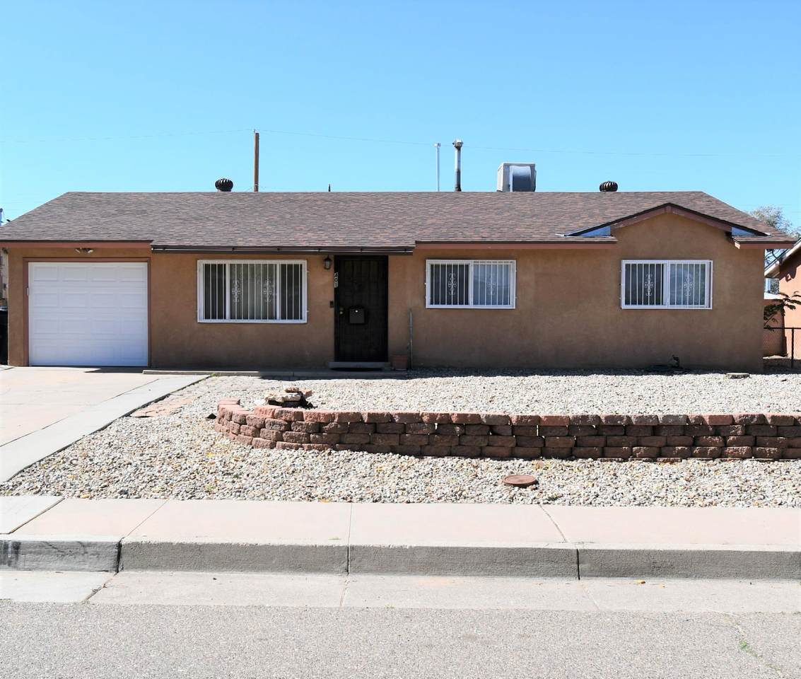 401 Glorieta Street - Photo 1