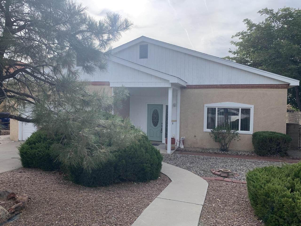 1909 Vassar Drive - Photo 1
