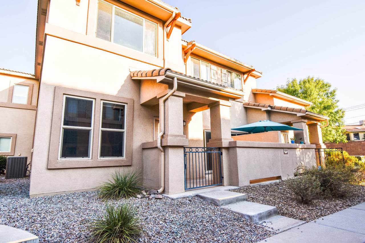 11016 Fort Point Lane - Photo 1