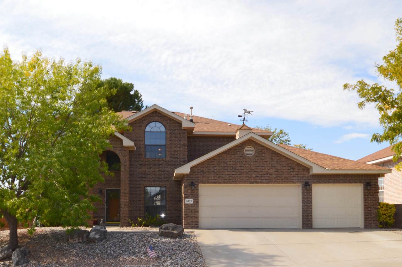 8409 Vista Verde Place - Photo 1