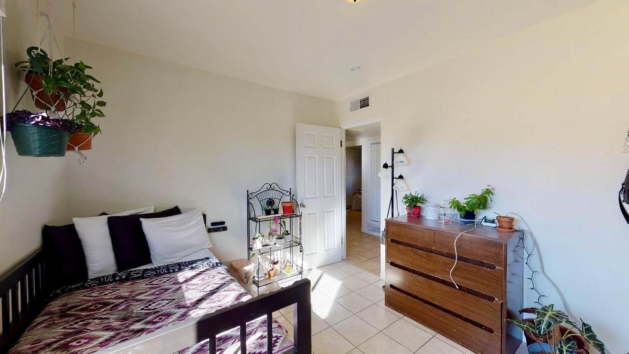 2419 General Bradley Street - Photo 1