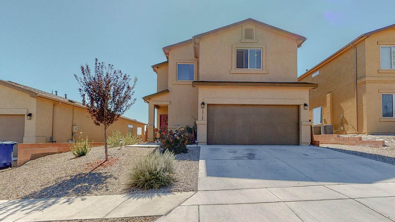 10768 Pipestone Road - Photo 1