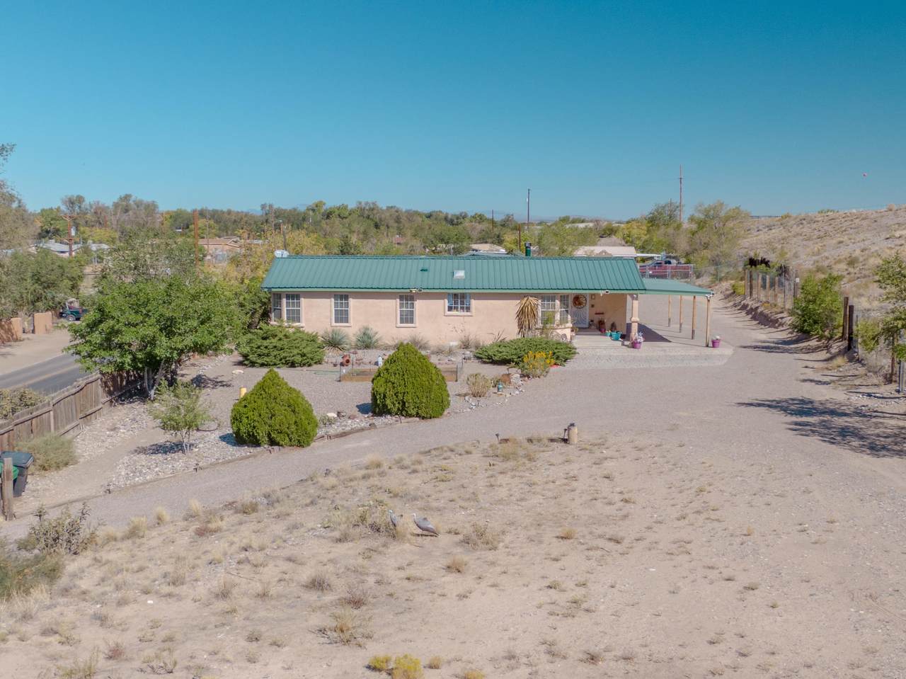 9810 Edith Boulevard - Photo 1