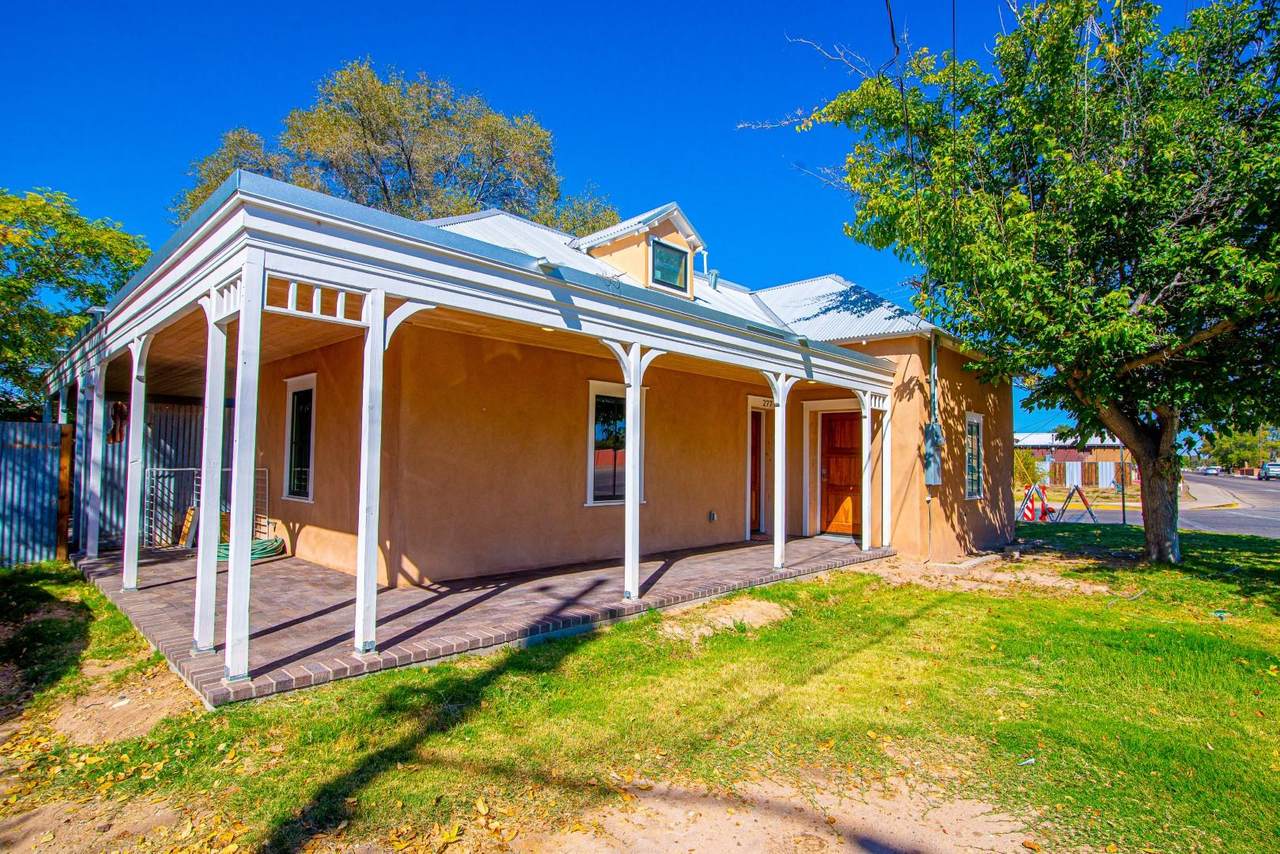 277 Los Lentes Road - Photo 1