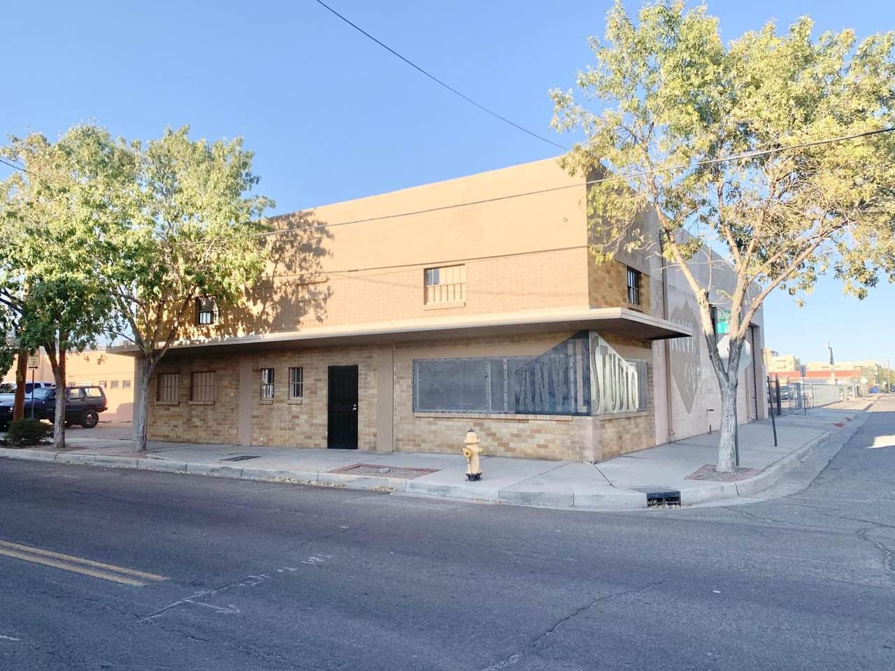 1423 1ST Street - Photo 1