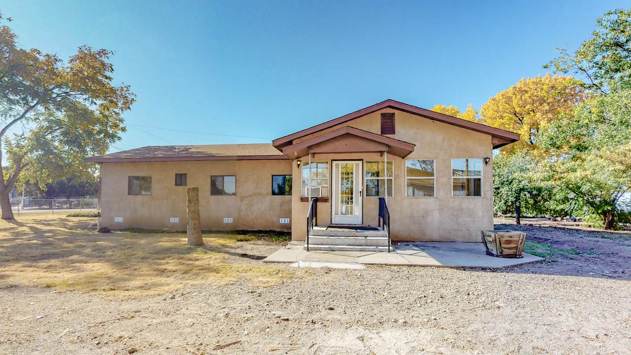 23 Palomas Road - Photo 1