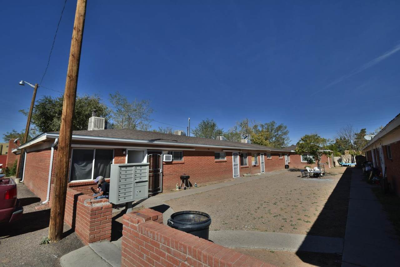 3417 Thaxton Avenue - Photo 1