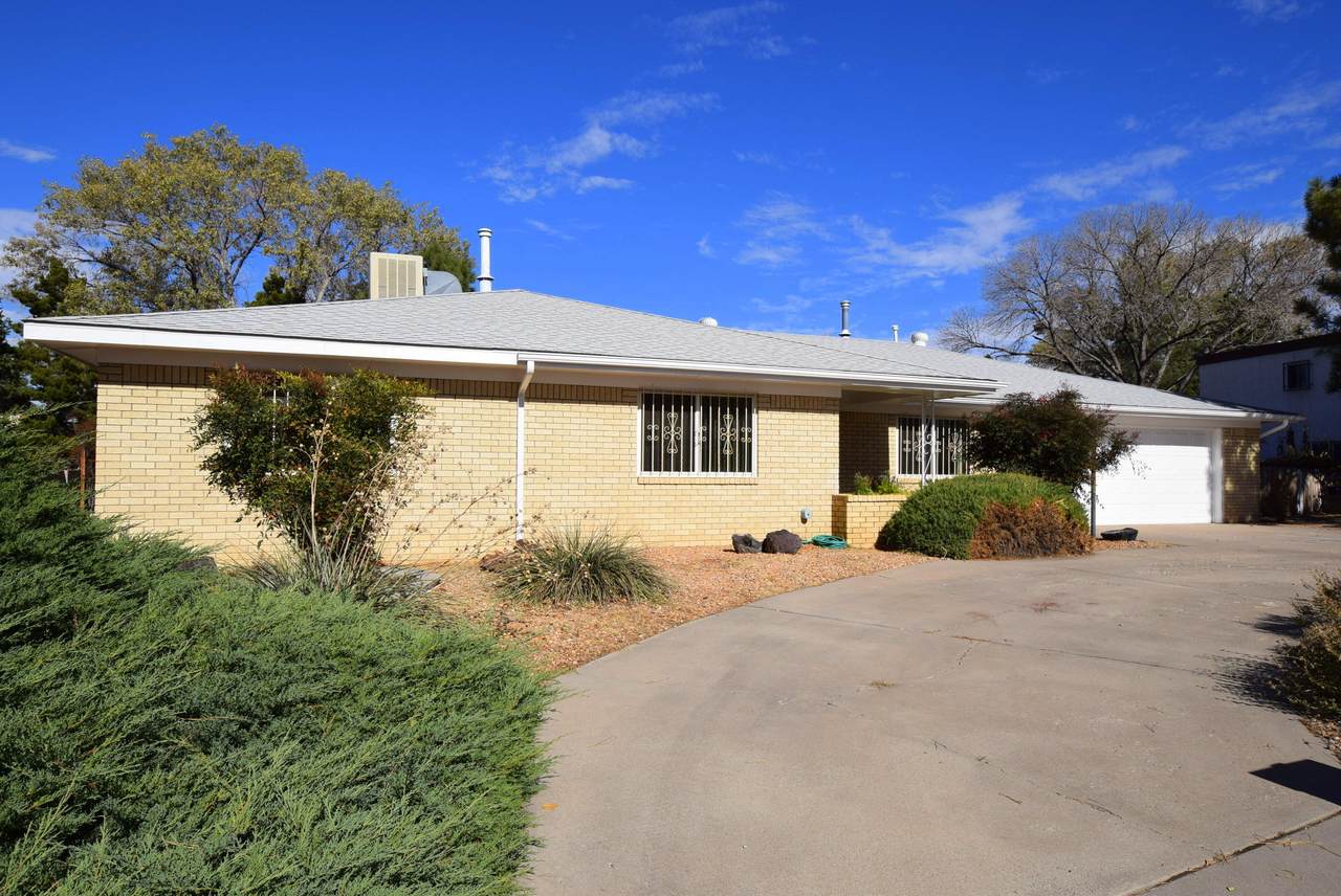 6509 Arroyo Del Oso Avenue - Photo 1
