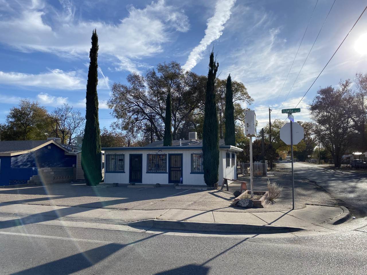 3742 Isleta Boulevard - Photo 1