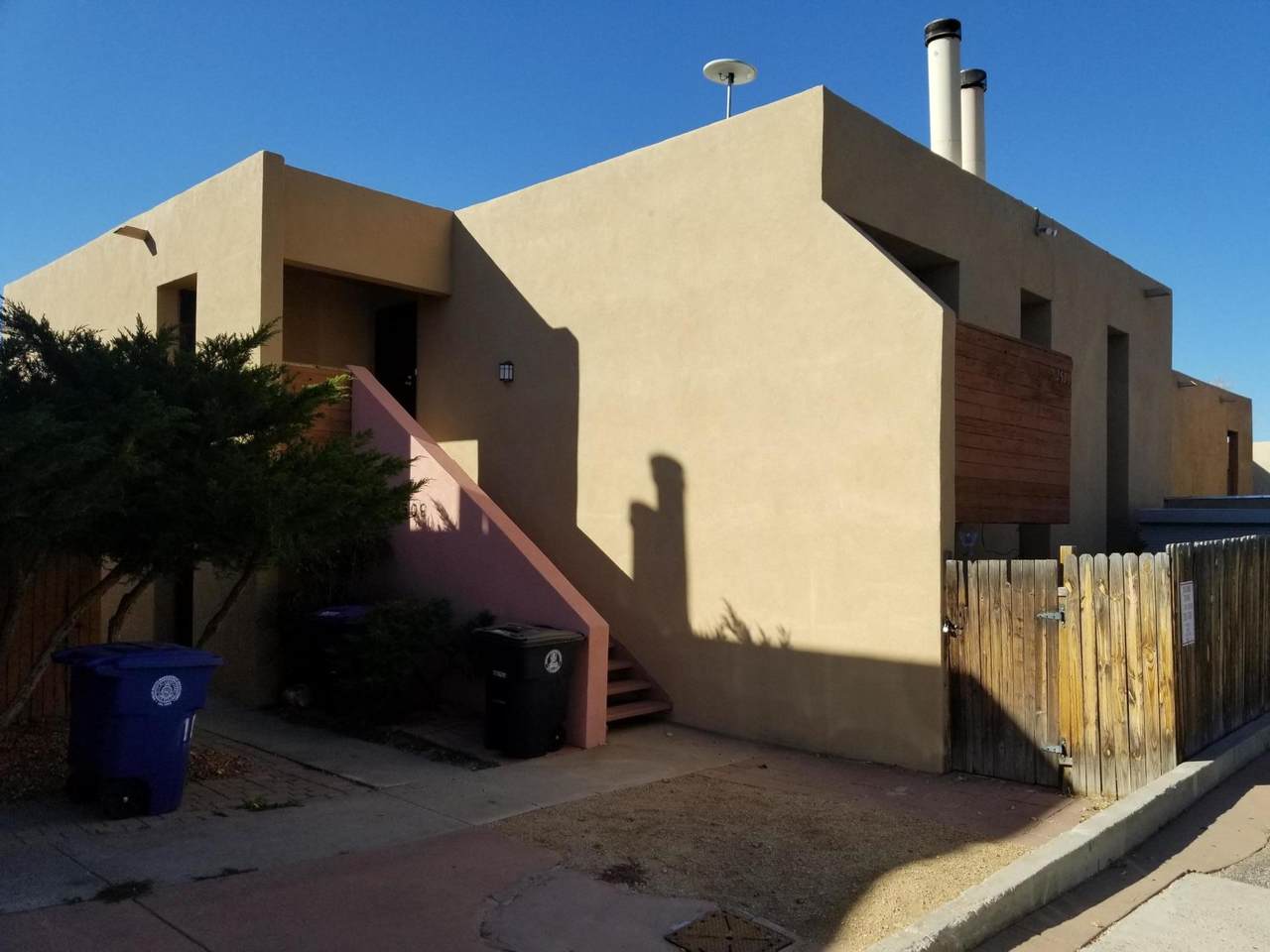 2509 Chelwood Boulevard - Photo 1