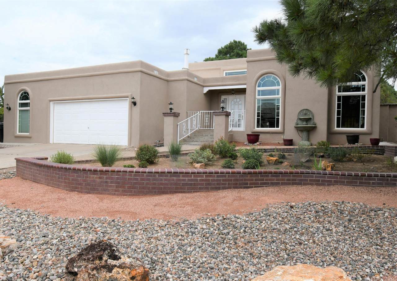 1704 Ranch Trail - Photo 1