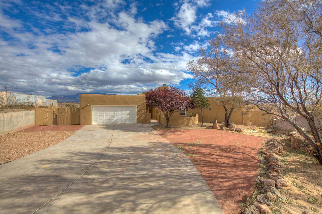 1828 Calle Del Vista Road - Photo 1