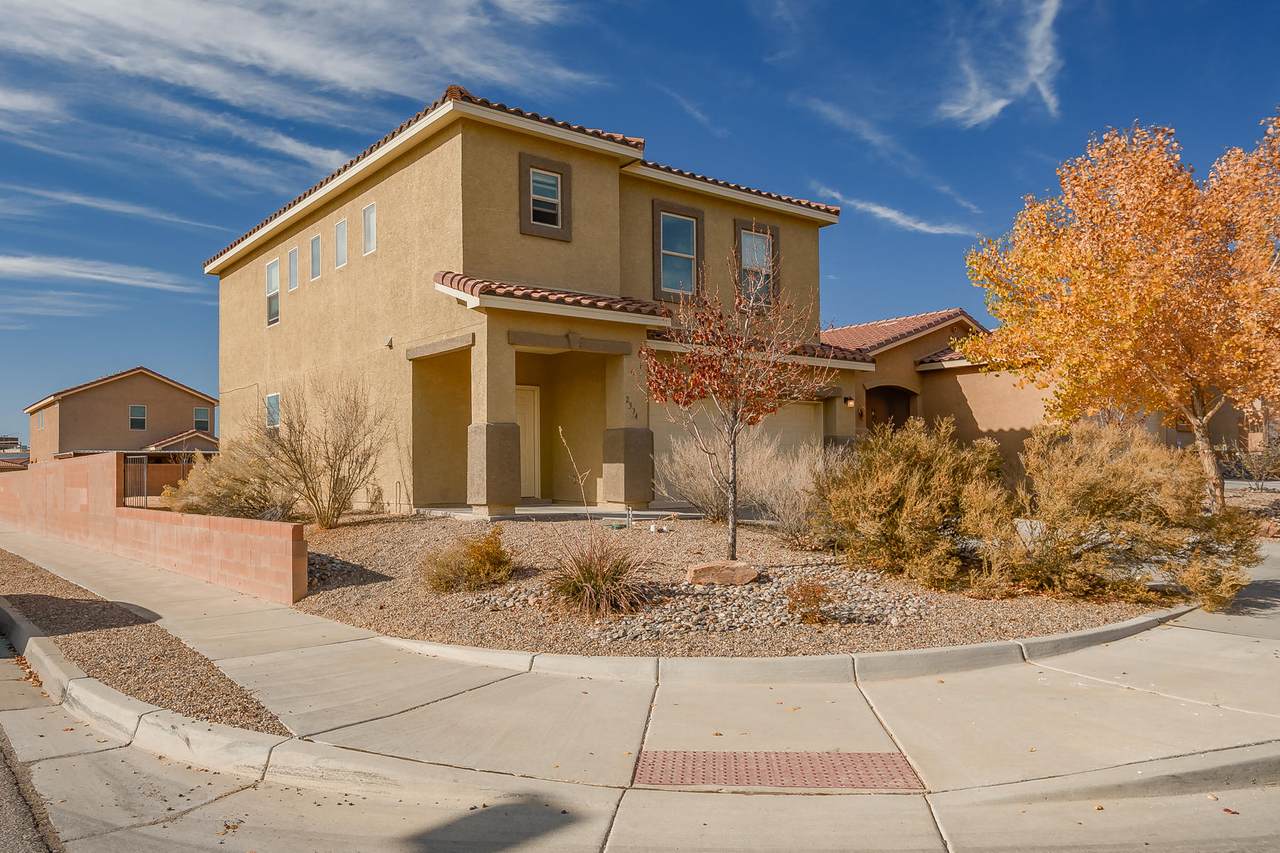 2334 Vista De Colinas Drive - Photo 1