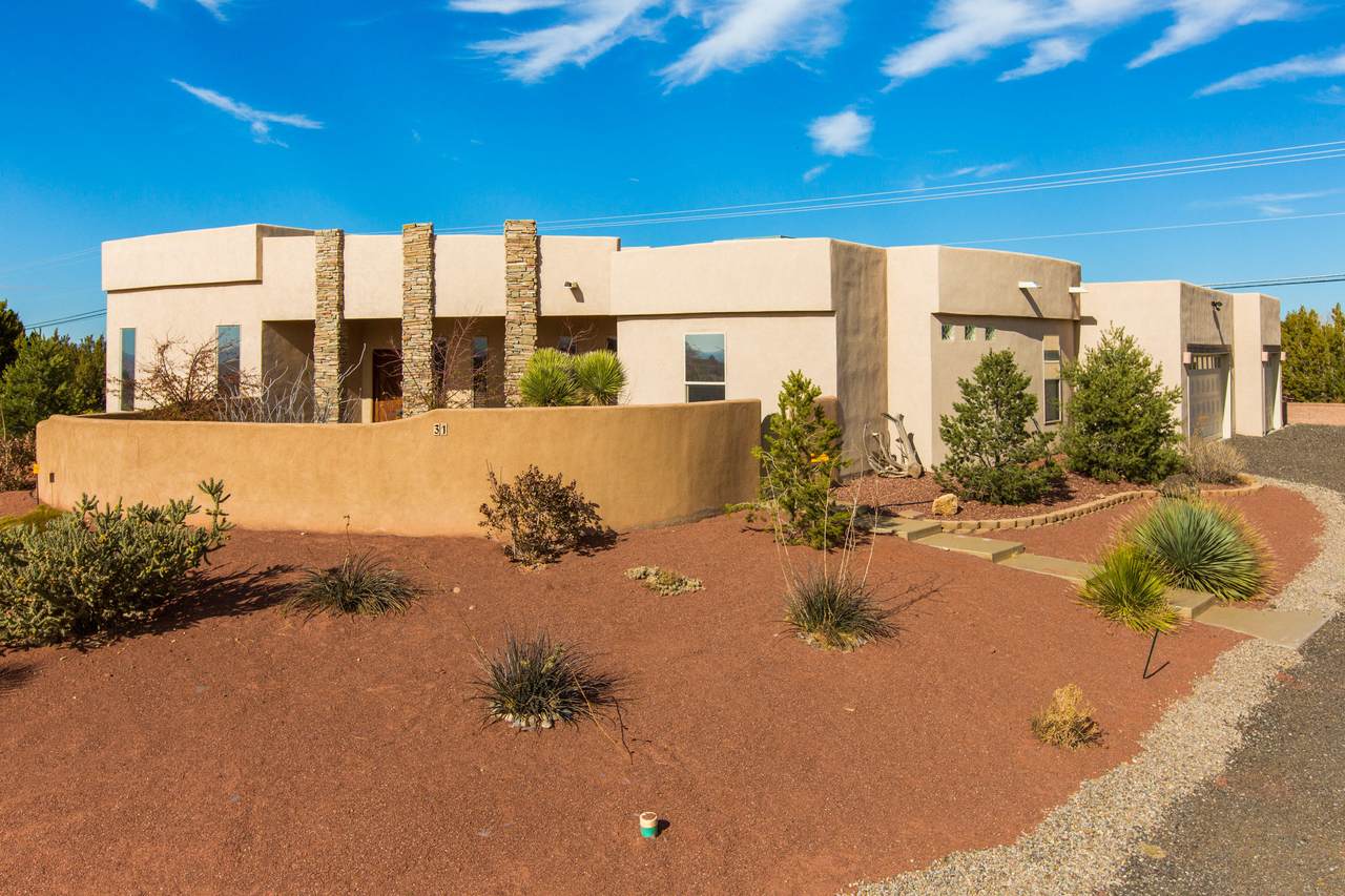 31 Desert Mountain Road - Photo 1