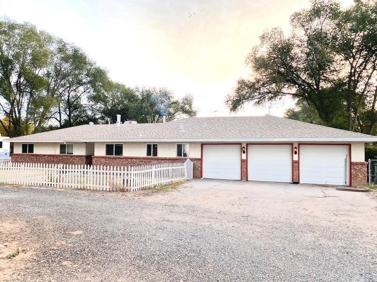 9 Loboy Drive - Photo 1