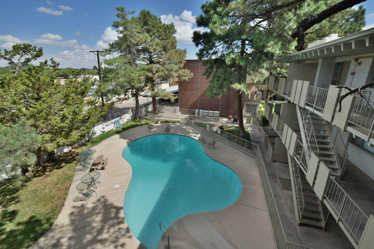 1033 Madeira Drive - Photo 1