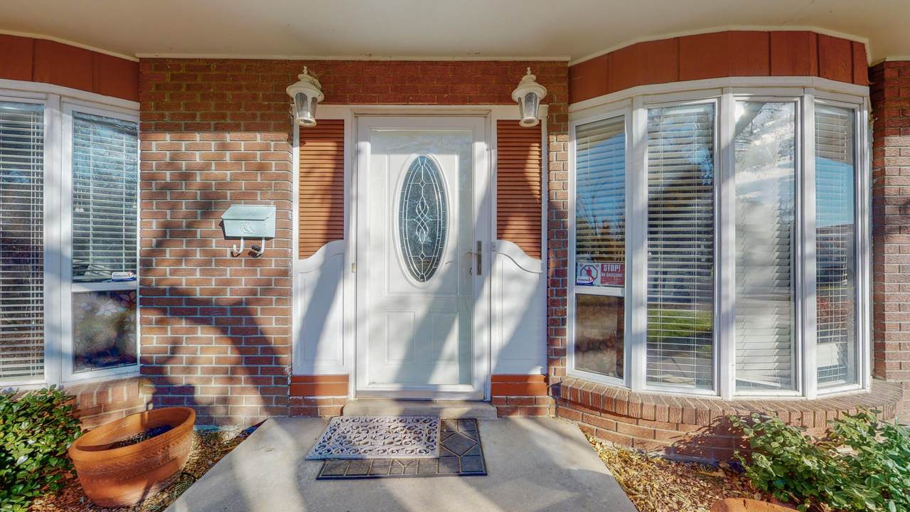 1620 Moon Street - Photo 1