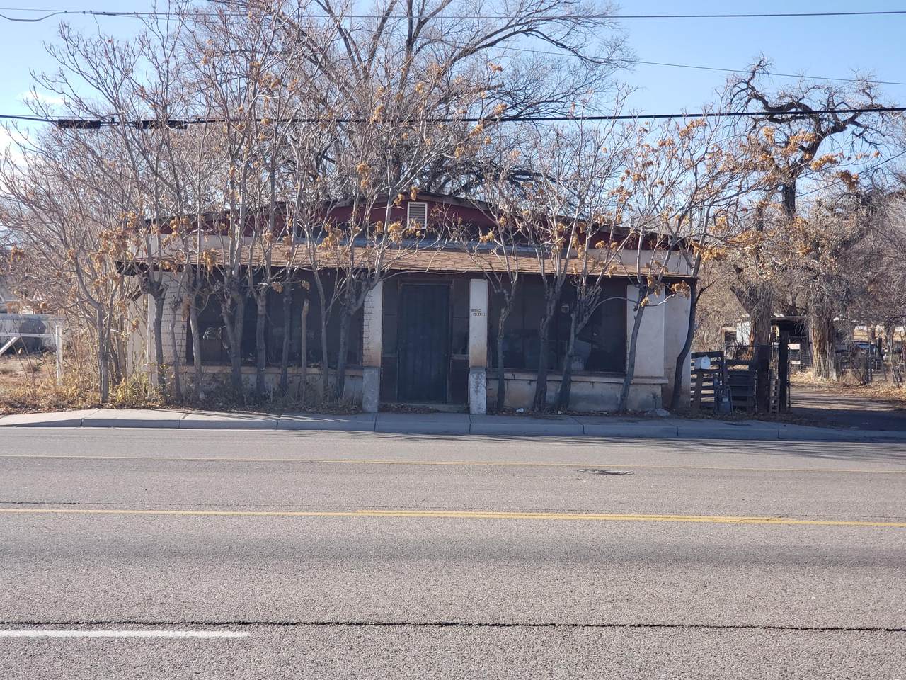 1129 Main Street - Photo 1