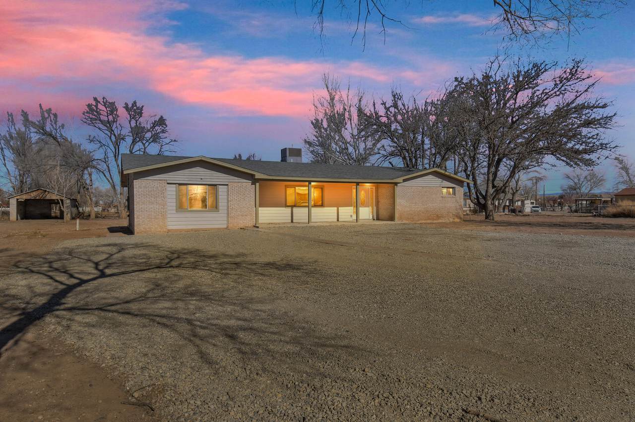 87 El Cerro Loop - Photo 1