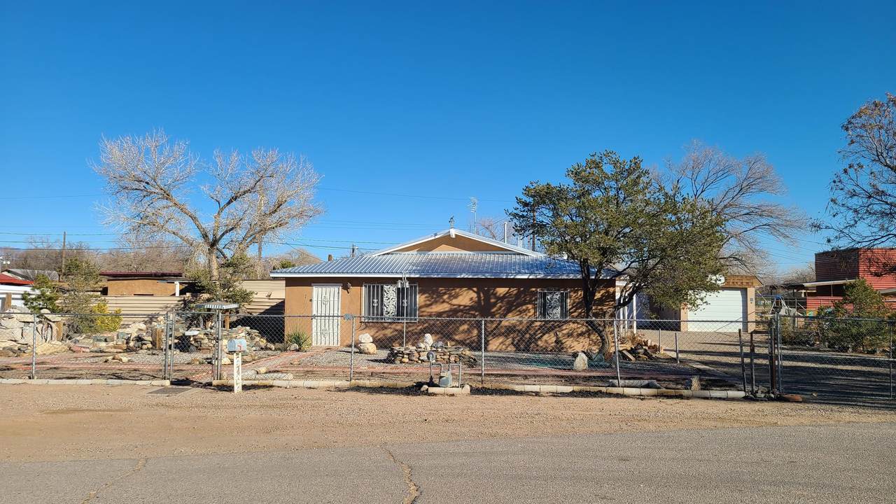 3130 Country View Road - Photo 1