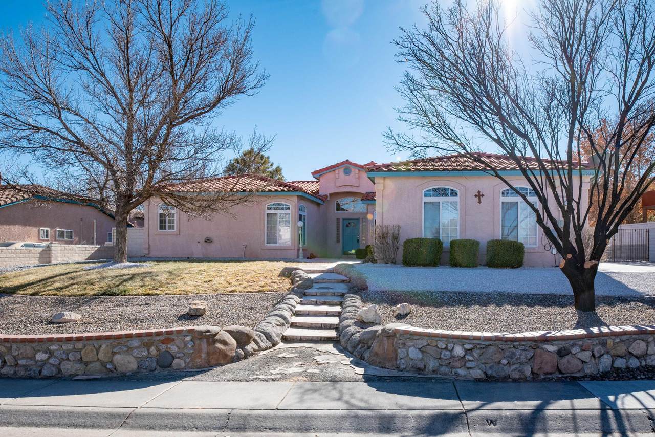 2936 Aberdeen Drive - Photo 1
