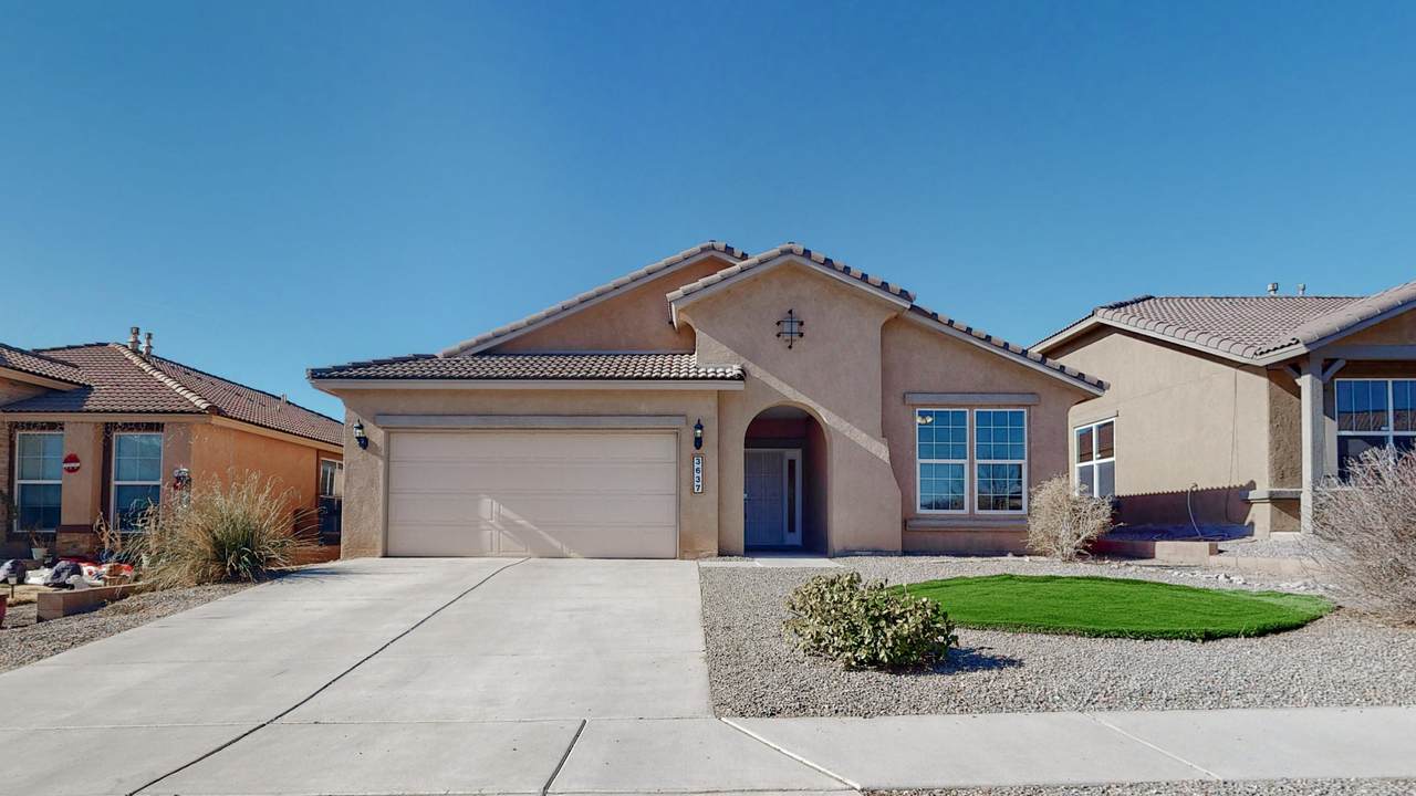 3637 North Pole Loop - Photo 1