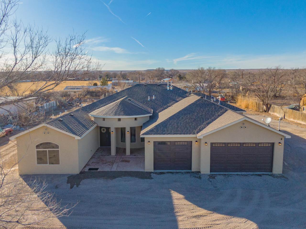 6335 Isleta Boulevard - Photo 1