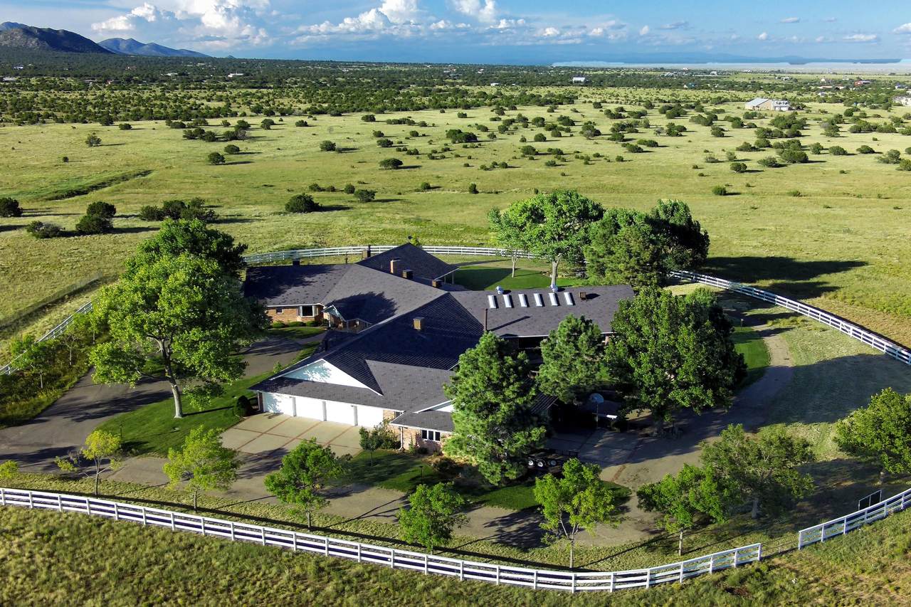 680 State Road 344 - Photo 1