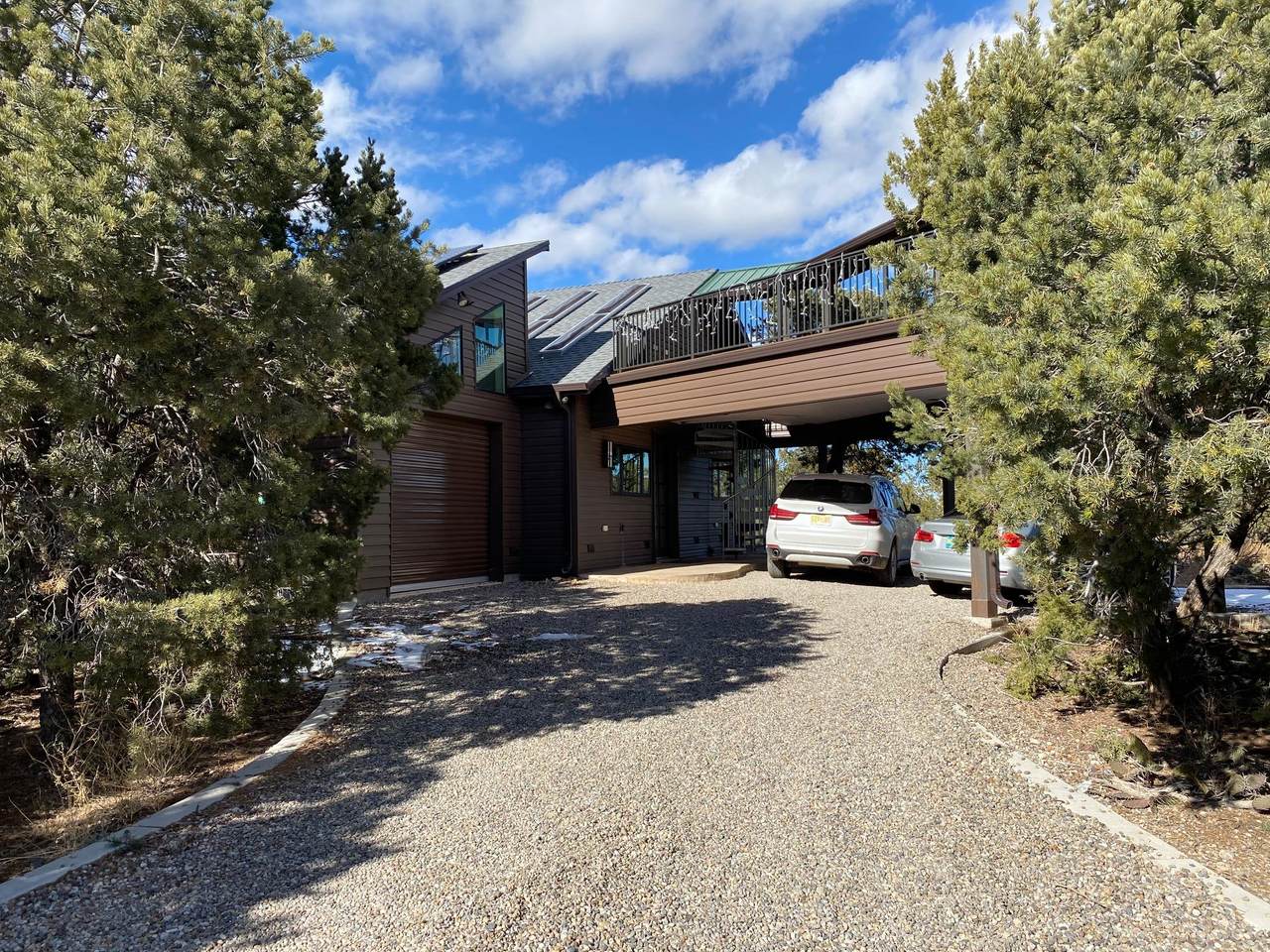 39 Fleetfoot Road - Photo 1