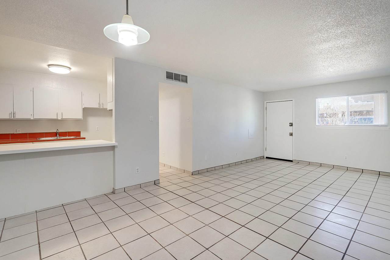 2800 Cerrillos Road - Photo 1