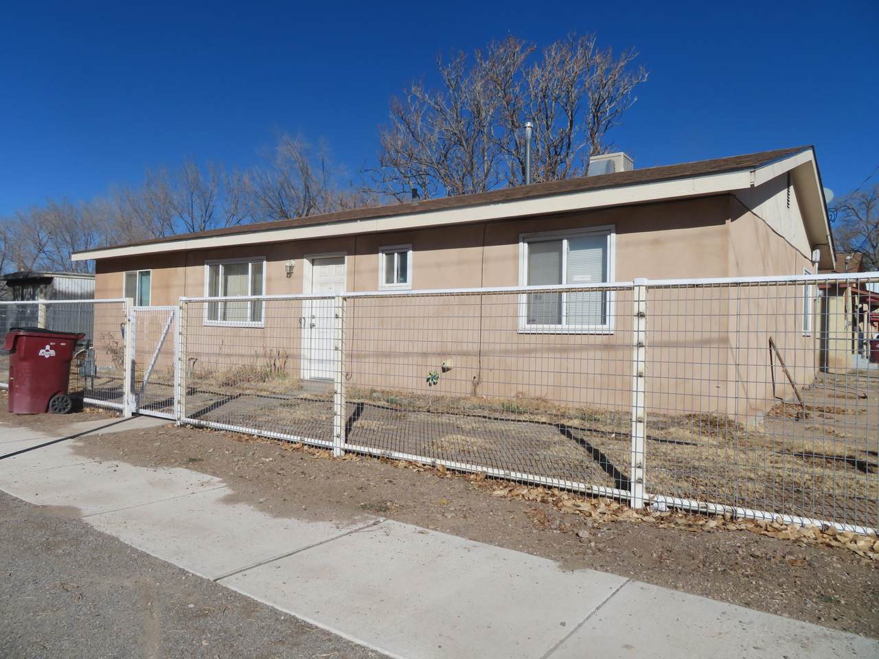 202 Bernard - Photo 1