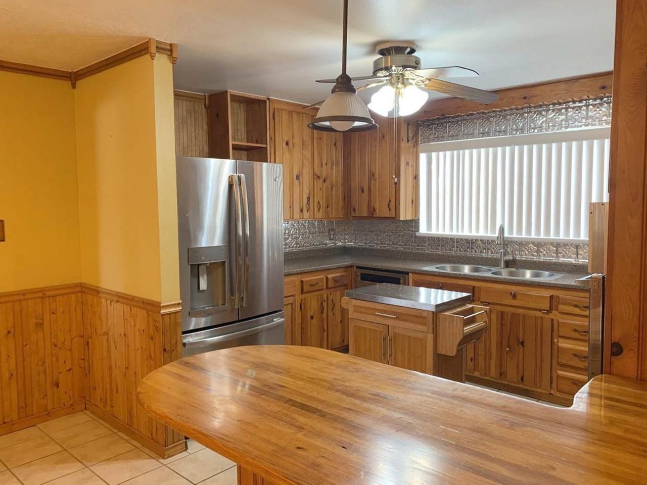 2725 Lucca Road - Photo 1