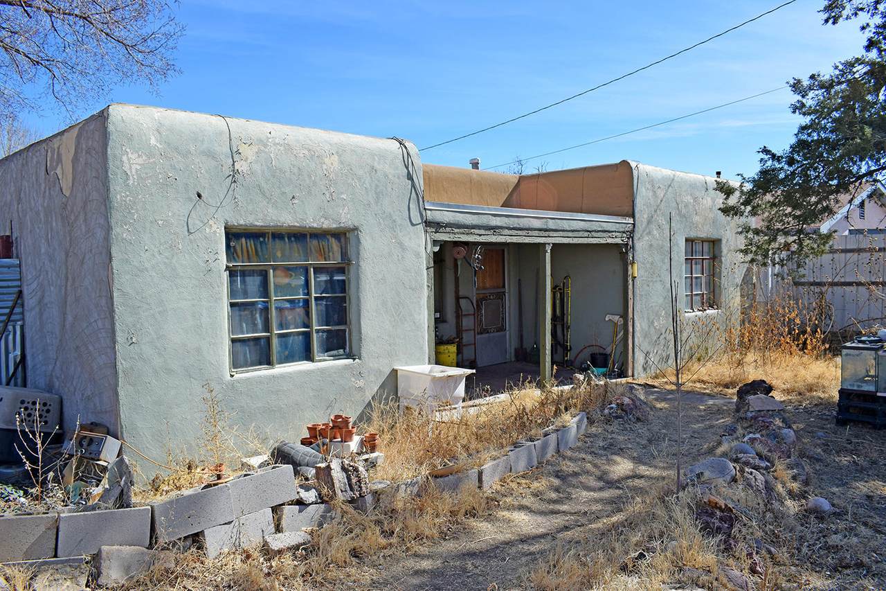 508 6TH Street - Photo 1