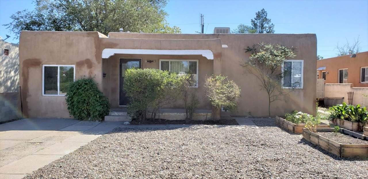 318 Monroe Street - Photo 1